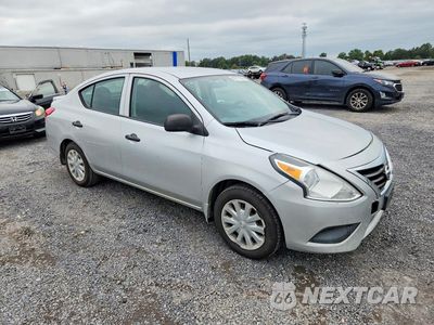 Czwarte zdjęcie samochodu z boku: 2015 NISSAN VERSA 1.6 S PLUS VIN:3N1CN7AP3FL817058 - miniatura