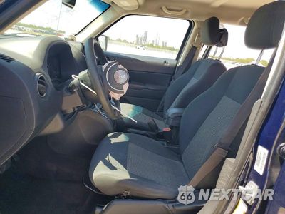 Zdjęcie 7 z 13 samochodu: 2015 JEEP PATRIOT SPORT VIN:1C4NJPBB1FD361345 - miniatura