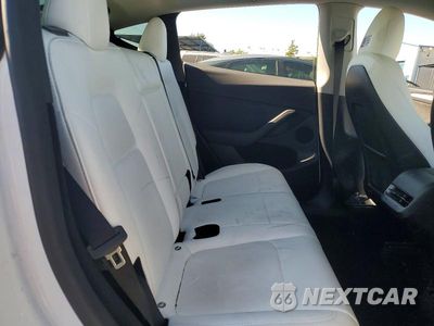 Zdjęcie 11 z 13 samochodu: 2024 TESLA MODEL Y VIN:7SAYGDEE1RF002660 - miniatura