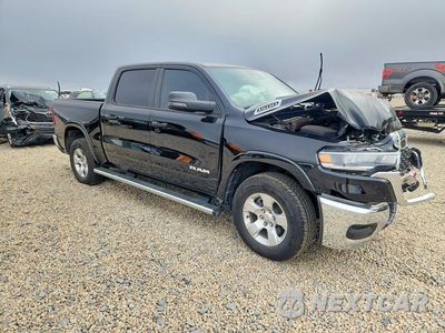 Czwarte zdjęcie samochodu z boku: 2026 RAM 1500 BIG HORN/LONE STAR VIN:3C6RREFP7T4156706 - miniatura