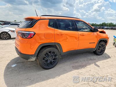 Trzecie zdjęcie samochodu z tyłu: 2026 JEEP COMPASS LATITUDE VIN:3C4NJDBN5TT164886 - miniatura
