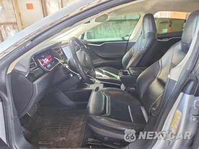 Zdjęcie 7 z 13 samochodu: 2015 TESLA MODEL S VIN:5YJSA1E47FF114286 - miniatura
