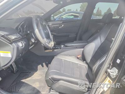 Zdjęcie 7 z 12 samochodu: 2011 MERCEDES-BENZ E 63 AMG VIN:WDDHF7HB4BA405944 - miniatura