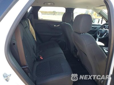 Zdjęcie 10 z 12 samochodu: 2022 CHEVROLET BLAZER 2LT VIN:3GNKBCR42NS198226 - miniatura