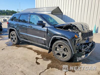 Czwarte zdjęcie samochodu z boku: 2021 JEEP GRAND CHEROKEE LAREDO VIN:1C4RJEAG9MC746187 - miniatura