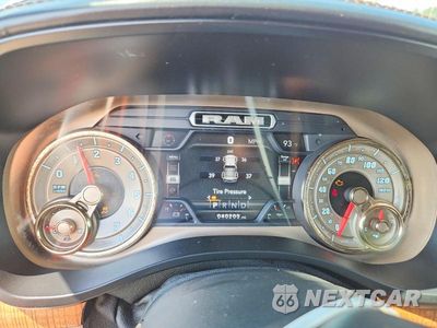 Zdjęcie 9 z 12 samochodu: 2019 RAM 1500 LONGHORN VIN:1C6SRFST2KN858981 - miniatura