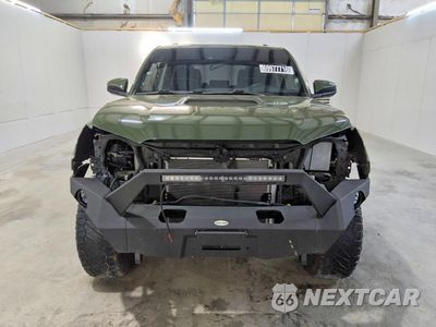 Piąte zdjęcie samochodu w środku: 2022 TOYOTA 4RUNNER TRD OFF-ROAD VIN:JTEPU5JRXN6028630 - miniatura