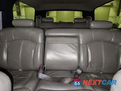 Zdjęcie 10 z 13 samochodu: 2002 CHEVROLET SUBURBAN K1500 VIN:3GNFK16Z42G249021 - miniatura
