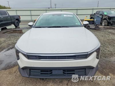 Piąte zdjęcie samochodu w środku: 2025 KIA K4 LXS VIN:3KPFT4DE6SE023890 - miniatura