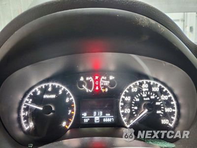 Zdjęcie 9 z 13 samochodu: 2016 NISSAN SENTRA S VIN:3N1AB7APXGY281195 - miniatura
