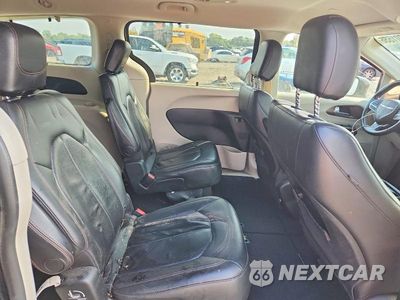 Zdjęcie 11 z 13 samochodu: 2017 CHRYSLER PACIFICA TOURING L VIN:2C4RC1BG6HR676341 - miniatura