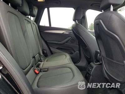 Zdjęcie 10 z 12 samochodu: 2021 BMW X1 SDRIVE28I VIN:WBXJG7C06M5S35227 - miniatura