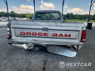 Zdjęcie 6 z 12 samochodu: 1993 DODGE D-SERIES D150 VIN:1B7GE16X3PS248798 - miniatura