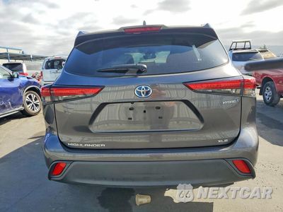 Zdjęcie 6 z 13 samochodu: 2022 TOYOTA HIGHLANDER HYBRID XLE VIN:5TDGARAH7NS515408 - miniatura
