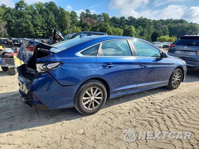 Trzecie zdjęcie samochodu z tyłu: 2018 HYUNDAI SONATA SE VIN:5NPE24AF3JH672620 - miniatura