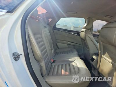 Zdjęcie 10 z 13 samochodu: 2019 FORD FUSION SEL VIN:3FA6P0MU9KR235461 - miniatura