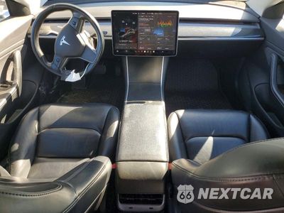 Zdjęcie 8 z 12 samochodu: 2018 TESLA MODEL 3 VIN:5YJ3E1EAXJF044550 - miniatura
