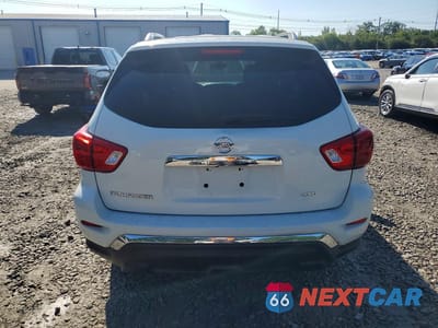 Zdjęcie 6 z 13 samochodu: 2018 NISSAN PATHFINDER VIN:5N1DR2MM3JC631577 - miniatura