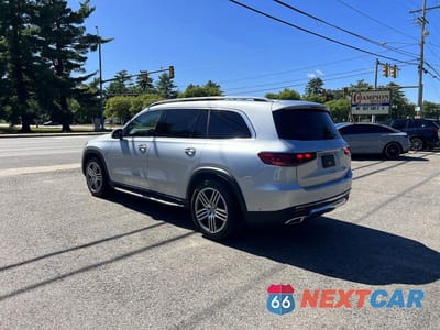 Trzecie zdjęcie samochodu z tyłu: 2024 MERCEDES-BENZ GLS 450 4MATIC VIN:4JGFF5KE2RB112777 - miniatura