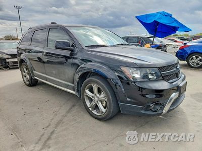 Czwarte zdjęcie samochodu z boku: 2017 DODGE JOURNEY CROSSROAD VIN:3C4PDCGB9HT637513 - miniatura
