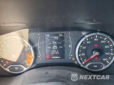 Zdjęcie 9 z 13 samochodu: 2018 JEEP RENEGADE LATITUDE VIN:ZACCJABH7JPH94672 - miniatura