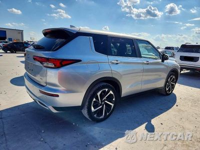 Trzecie zdjęcie samochodu z tyłu: 2024 MITSUBISHI OUTLANDER SE VIN:JA4J3VA80RZ046363 - miniatura