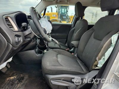 Zdjęcie 7 z 14 samochodu: 2016 JEEP RENEGADE LATITUDE VIN:ZACCJBBT1GPC52244 - miniatura