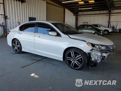 Czwarte zdjęcie samochodu z boku: 2016 HONDA ACCORD SPORT VIN:1HGCR2F57GA238564 - miniatura