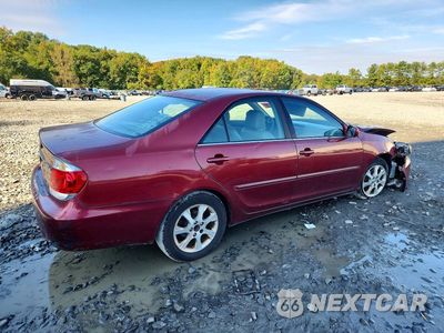 Trzecie zdjęcie samochodu z tyłu: 2005 TOYOTA CAMRY XLE V6 VIN:4T1BF30K25U097305 - miniatura