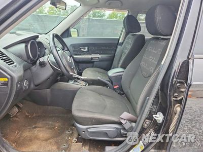Zdjęcie 7 z 12 samochodu: 2013 KIA SOUL + VIN:KNDJT2A64D7555105 - miniatura
