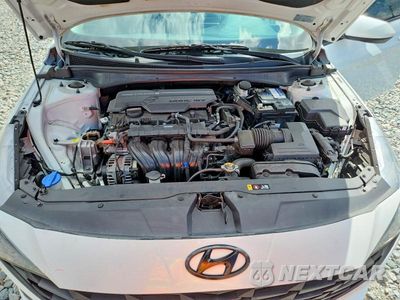 Zdjęcie 11 z 13 samochodu: 2021 HYUNDAI ELANTRA SEL VIN:5NPLM4AGXMH044438 - miniatura
