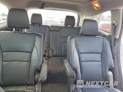 Zdjęcie 10 z 13 samochodu: 2018 HONDA PILOT ELITE VIN:5FNYF6H01JB031950 - miniatura