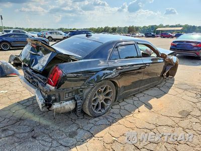 Trzecie zdjęcie samochodu z tyłu: 2017 CHRYSLER 300 S VIN:2C3CCABG7HH512287 - miniatura