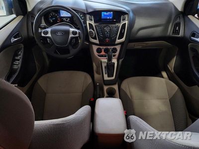 Zdjęcie 8 z 12 samochodu: 2013 FORD FOCUS SE VIN:1FADP3F21DL350514 - miniatura