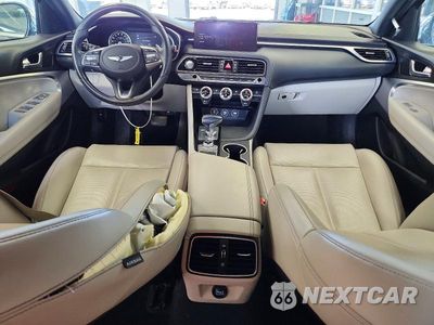 Zdjęcie 8 z 12 samochodu: 2023 GENESIS G70 2.0T VIN:KMTG34TA1PU131069 - miniatura