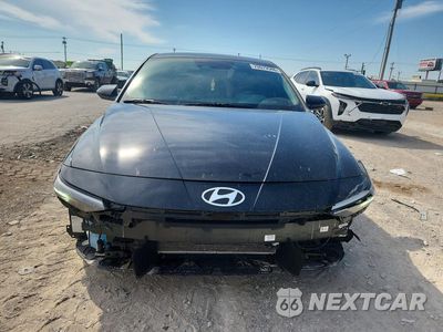 Piąte zdjęcie samochodu w środku: 2025 HYUNDAI ELANTRA SEL SPORT VIN:KMHLM4DG4SU933035 - miniatura