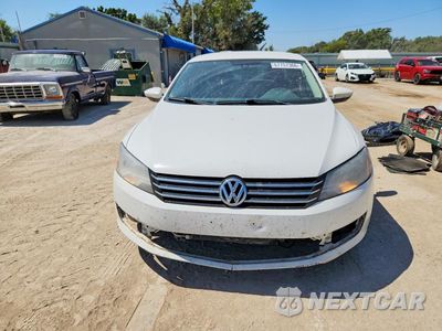 Piąte zdjęcie samochodu w środku: 2012 VOLKSWAGEN PASSAT SE VIN:1VWBP7A3XCC052838 - miniatura