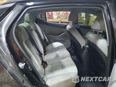 Zdjęcie 10 z 13 samochodu: 2015 KIA OPTIMA LX VIN:KNAGM4A73F5652190 - miniatura