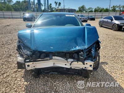 Piąte zdjęcie samochodu w środku: 2026 TOYOTA CAMRY SE VIN:4T1DBADKXTU049860 - miniatura