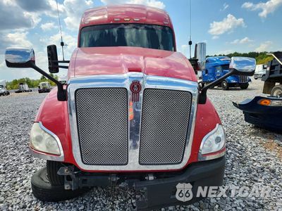 Piąte zdjęcie samochodu w środku: 2017 KENWORTH T680 SEMI TRUCK VIN:1XKYD49X4HJ155613 - miniatura