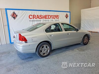 Trzecie zdjęcie samochodu z tyłu: 2005 VOLVO S60 2.5T VIN:YV1RH592252484616 - miniatura