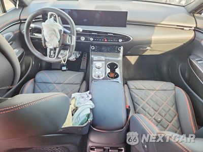 Zdjęcie 8 z 13 samochodu: 2026 GENESIS GV70 SPORT PRESTIGE VIN:KMUMEDTC5TU249386 - miniatura