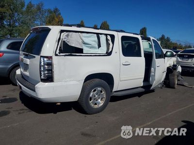 Trzecie zdjęcie samochodu z tyłu: 2013 CHEVROLET SUBURBAN K1500 LT VIN:1GNSKJE70DR267422 - miniatura