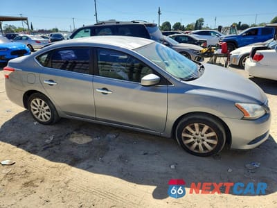 Czwarte zdjęcie samochodu z boku: 2014 NISSAN SENTRA S VIN:3N1AB7AP9EY246290 - miniatura