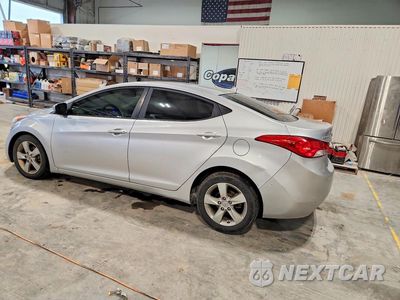 Drugie zdjęcie samochodu z przodu: 2012 HYUNDAI ELANTRA GLS VIN:5NPDH4AE9CH100729 - miniatura