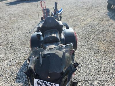 Piąte zdjęcie samochodu w środku: 2019 HONDA GL1800 VIN:JH2SC7904KK100192 - miniatura