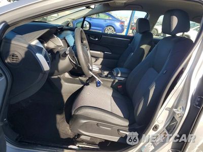 Zdjęcie 7 z 13 samochodu: 2019 HONDA CLARITY VIN:JHMZC5F10KC001547 - miniatura