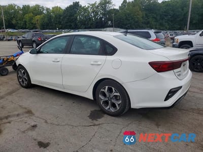 Drugie zdjęcie samochodu z przodu: 2020 KIA FORTE LXS VIN:3KPF24AD6LE259293 - miniatura