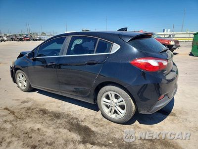 Drugie zdjęcie samochodu z przodu: 2018 CHEVROLET CRUZE LT VIN:3G1BE6SM2JS576060 - miniatura