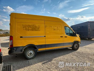 Trzecie zdjęcie samochodu z tyłu: 2023 FORD TRANSIT T-250 DELIVERY VAN VIN:1FTBR2X80PKA95048 - miniatura